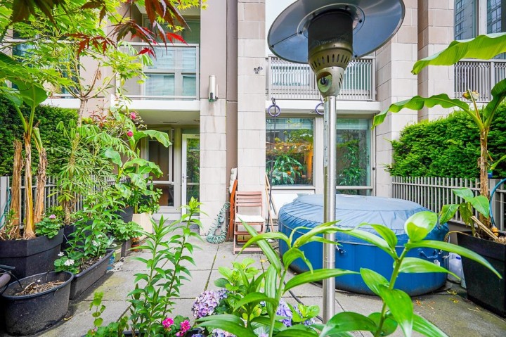 Photo 20 at 210 - 1055 Richards Street, Downtown VW, Vancouver West