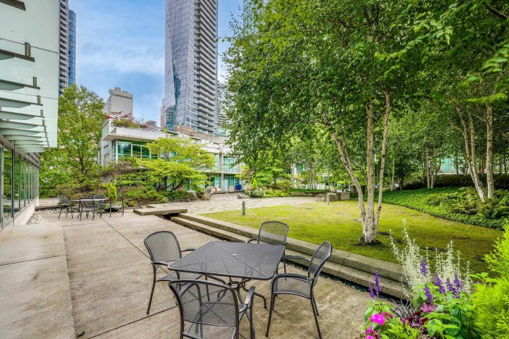 Photo 30 at 1505 - 590 Nicola Street, Coal Harbour, Vancouver West