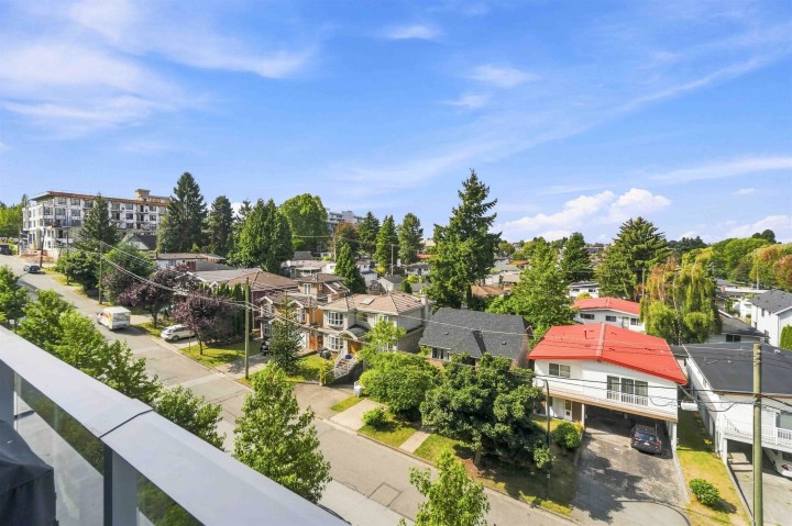 Photo 23 at 615 - 5598 Ormidale Street, Collingwood VE, Vancouver East