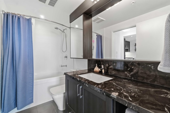 Photo 16 at 615 - 5598 Ormidale Street, Collingwood VE, Vancouver East