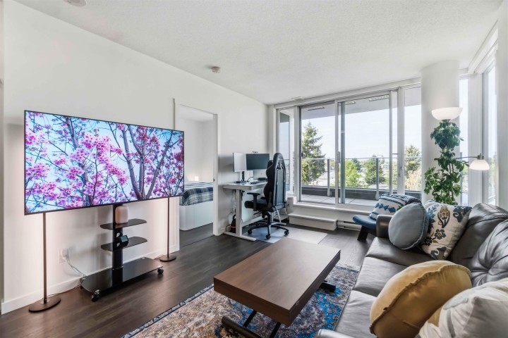 Photo 7 at 615 - 5598 Ormidale Street, Collingwood VE, Vancouver East