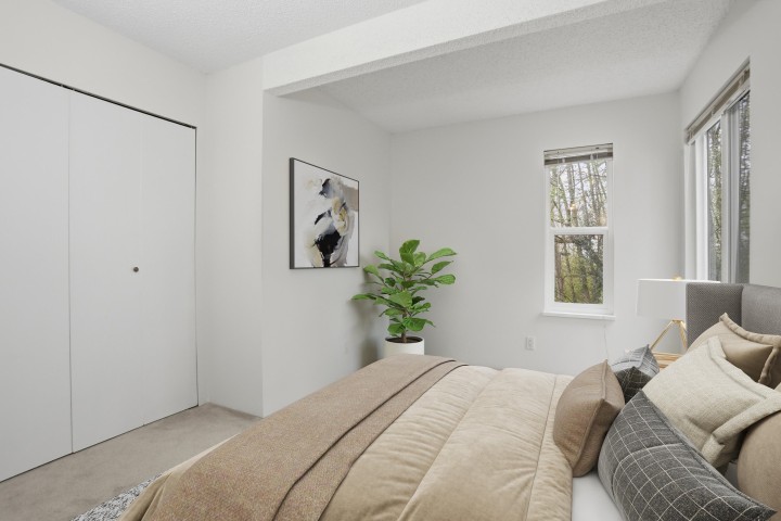 Photo 13 at 3407 Lynmoor Place, Champlain Heights, Vancouver East