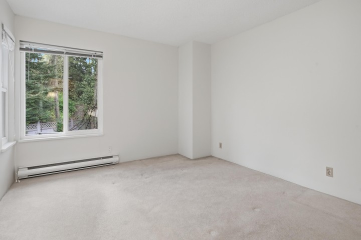 Photo 15 at 3407 Lynmoor Place, Champlain Heights, Vancouver East