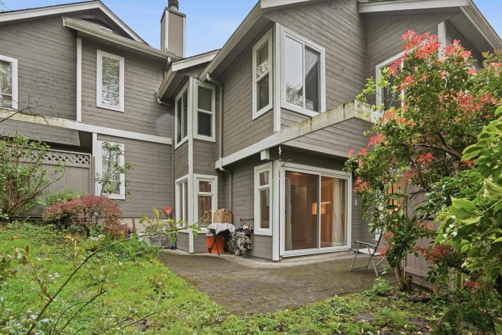 Photo 21 at 3407 Lynmoor Place, Champlain Heights, Vancouver East