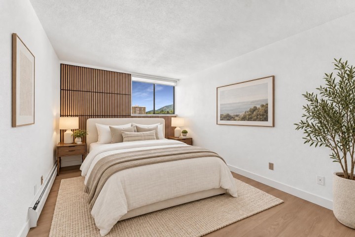 Photo 11 at 1102 - 555 13th Street, Ambleside, West Vancouver
