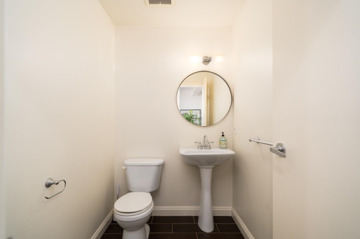 Photo 15 at 2537 Woodland Drive, Grandview Woodland, Vancouver East