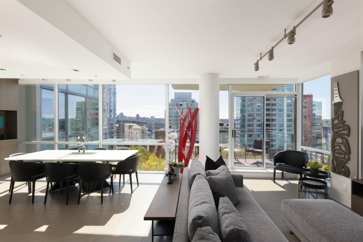 Photo 1 at 805 - 1455 Howe Street, Yaletown, Vancouver West