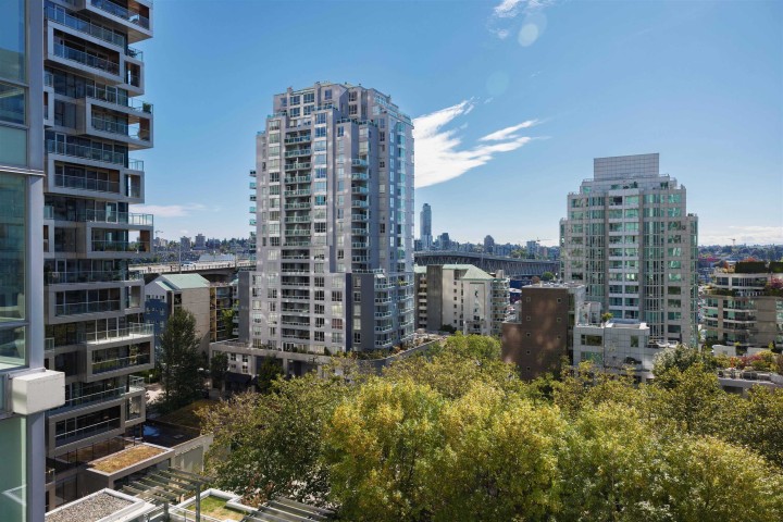 Photo 28 at 805 - 1455 Howe Street, Yaletown, Vancouver West