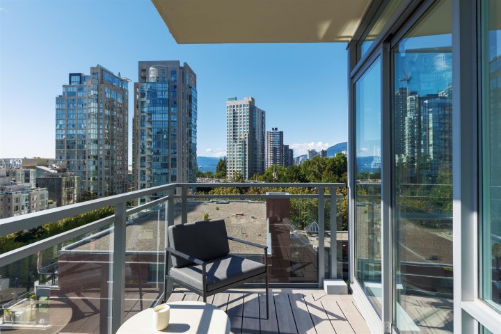 Photo 18 at 805 - 1455 Howe Street, Yaletown, Vancouver West