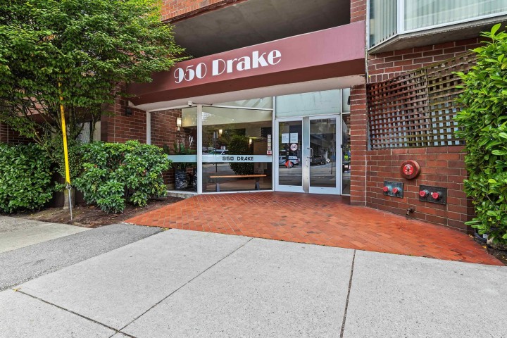 Photo 1 at 206 - 950 Drake Street, Downtown VW, Vancouver West