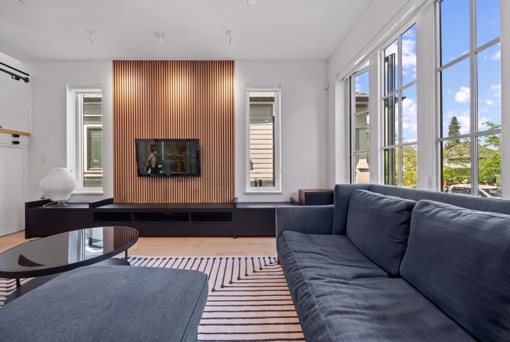Photo 3 at 1438 E 17th Avenue, Knight, Vancouver East