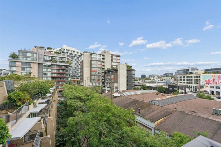 Photo 7 at 608 - 288 W 1st Avenue, False Creek, Vancouver West