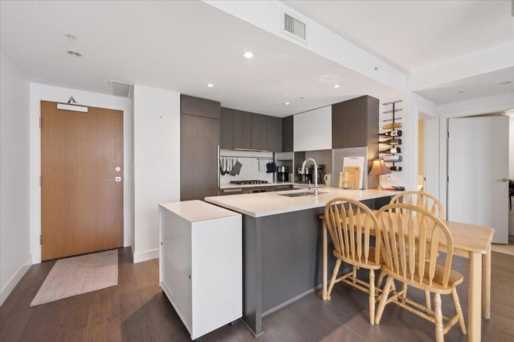 Photo 11 at 608 - 288 W 1st Avenue, False Creek, Vancouver West