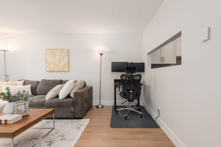 Photo 7 at 104 - 1330 Graveley Street, Grandview Woodland, Vancouver East