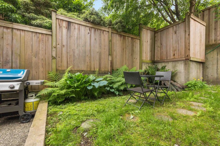 Photo 9 at 104 - 1330 Graveley Street, Grandview Woodland, Vancouver East