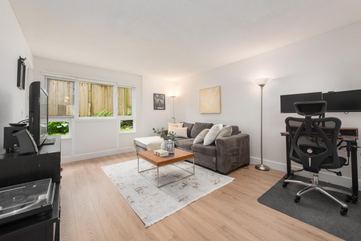 Photo 4 at 104 - 1330 Graveley Street, Grandview Woodland, Vancouver East