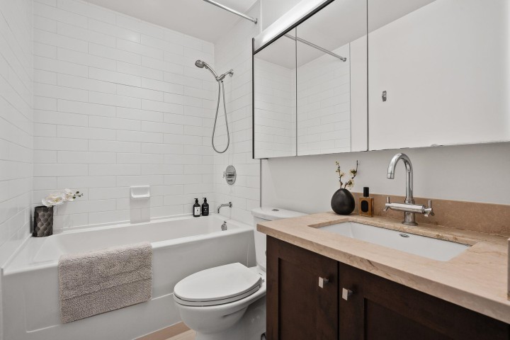 Photo 23 at 702 - 888 Homer Street, Downtown VW, Vancouver West