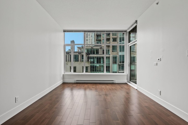 Photo 2 at 702 - 888 Homer Street, Downtown VW, Vancouver West