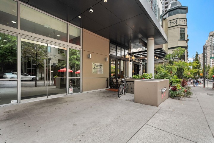 Photo 28 at 702 - 888 Homer Street, Downtown VW, Vancouver West