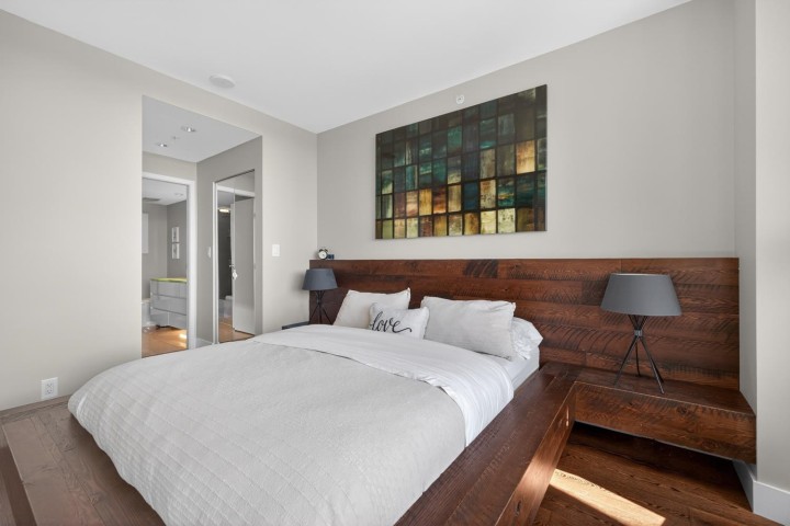 Photo 25 at 2503 - 8 Smithe Mews, Yaletown, Vancouver West