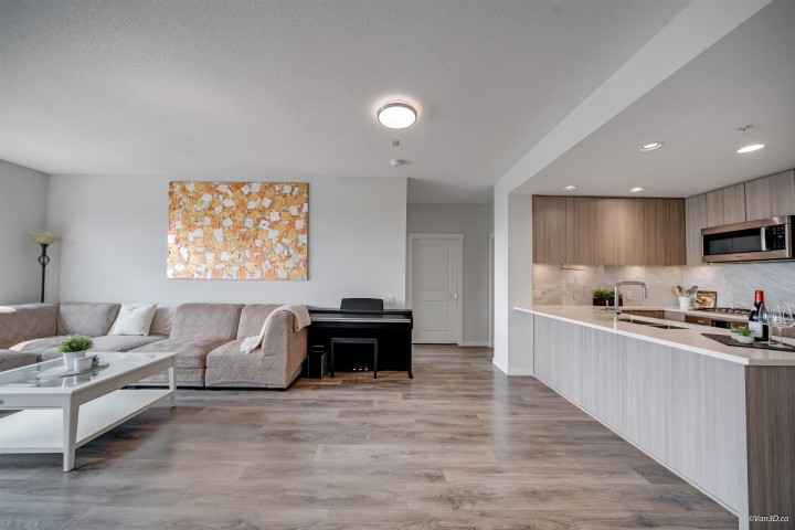 Photo 4 at 603 - 3289 Riverwalk Avenue, South Marine, Vancouver East