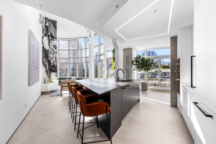 Photo 5 at PH 1701 - 189 Davie Street, Yaletown, Vancouver West