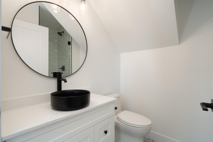 Photo 12 at 4830 Duchess Street, Collingwood VE, Vancouver East