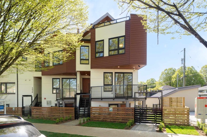 Photo 1 at 4830 Duchess Street, Collingwood VE, Vancouver East