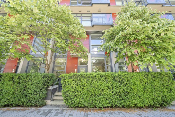 Photo 25 at 70 W 1st Avenue, False Creek, Vancouver West