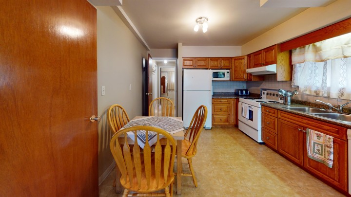 Photo 23 at 2540 E 25th Avenue, Renfrew Heights, Vancouver East