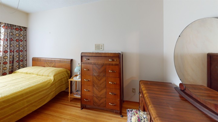 Photo 11 at 2540 E 25th Avenue, Renfrew Heights, Vancouver East