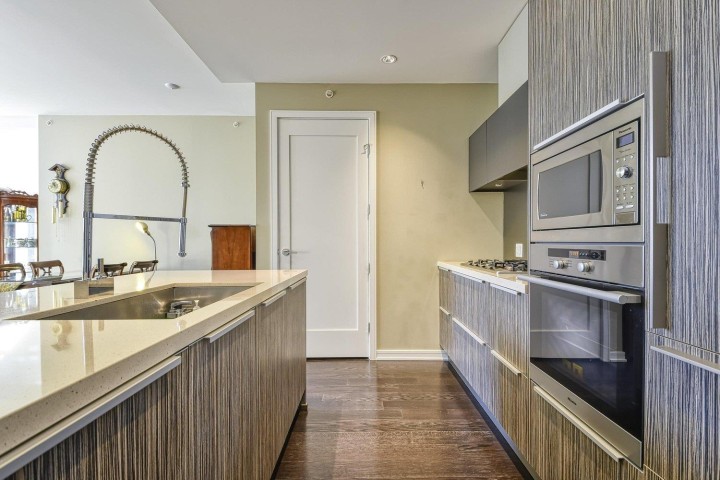 Photo 3 at 310 - 1616 Columbia Street, False Creek, Vancouver West