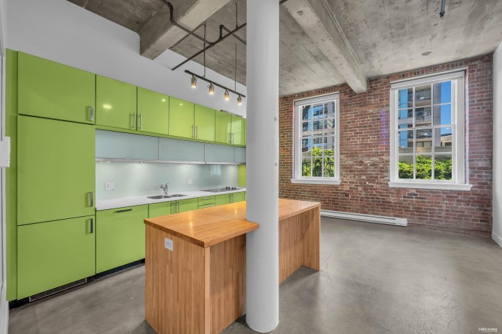 Photo 2 at 209 - 546 Beatty Street, Downtown VW, Vancouver West