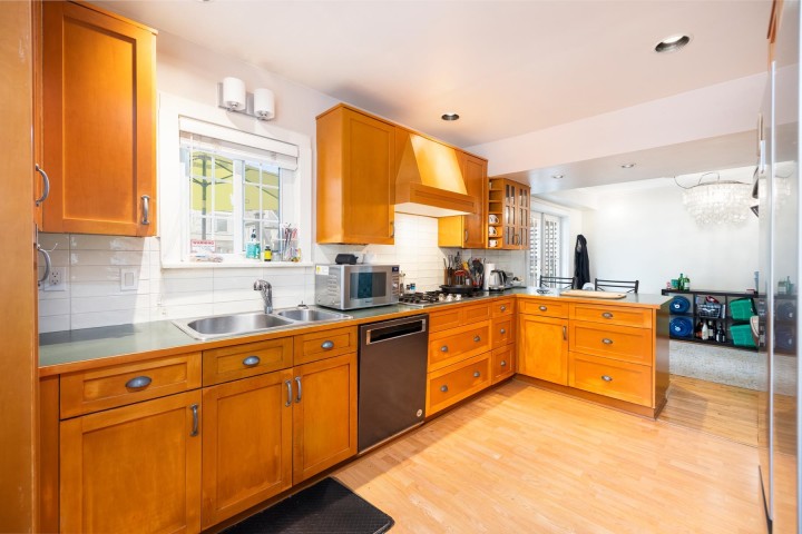 Photo 27 at 404 W 18th Avenue, Cambie, Vancouver West