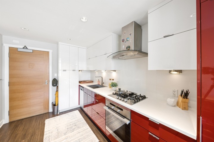 Photo 4 at 811 - 1777 W 7th Avenue, Fairview VW, Vancouver West