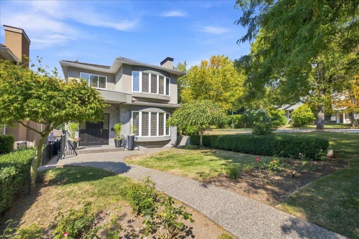Photo 2 at 3493 Oxford Street, Hastings Sunrise, Vancouver East