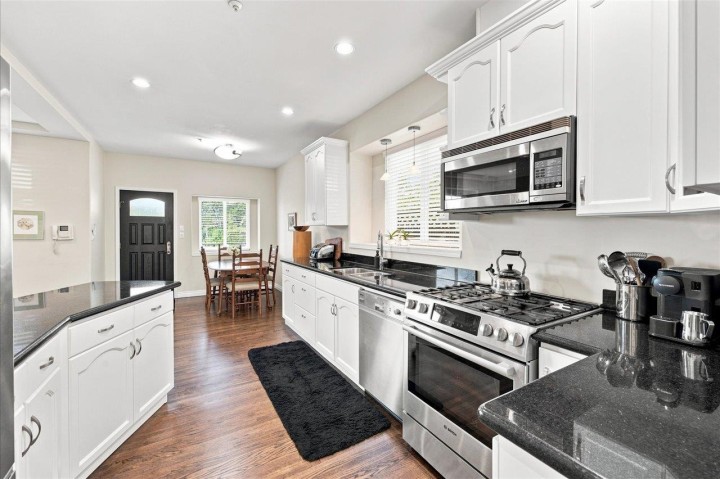 Photo 9 at 3493 Oxford Street, Hastings Sunrise, Vancouver East