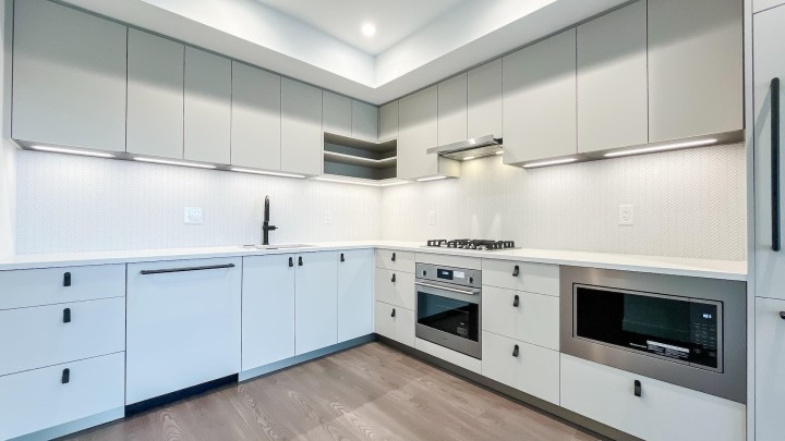 Photo 1 at 609 - 1680 E 12th Avenue, Grandview Woodland, Vancouver East