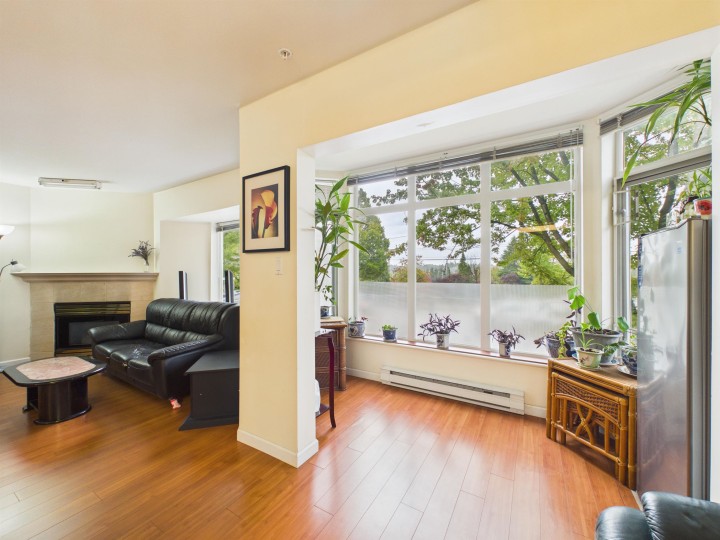 Photo 2 at 208 - 2677 Broadway Street, Renfrew VE, Vancouver East