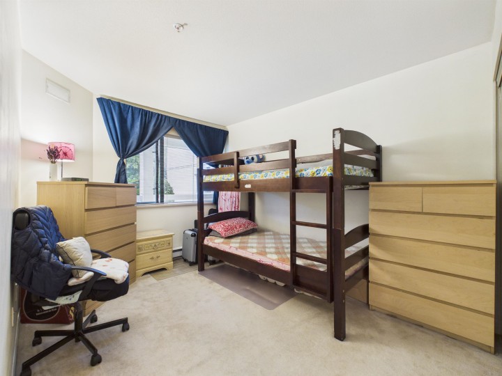 Photo 7 at 208 - 2677 Broadway Street, Renfrew VE, Vancouver East