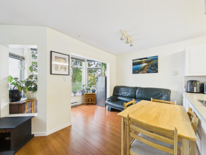 Photo 9 at 208 - 2677 Broadway Street, Renfrew VE, Vancouver East