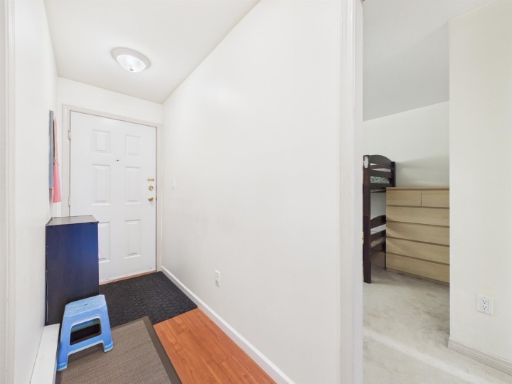 Photo 15 at 208 - 2677 Broadway Street, Renfrew VE, Vancouver East