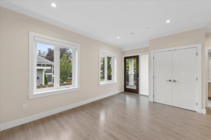 Photo 6 at 3820 Inverness Street, Knight, Vancouver East