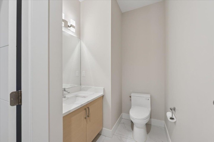 Photo 20 at 3820 Inverness Street, Knight, Vancouver East