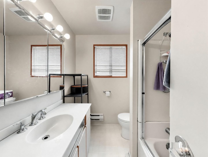 Photo 7 at 4058 W 17th Avenue, Dunbar, Vancouver West