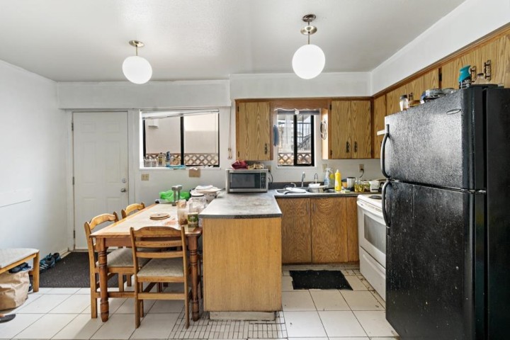 Photo 27 at 328 E 49th Avenue, South Vancouver, Vancouver East