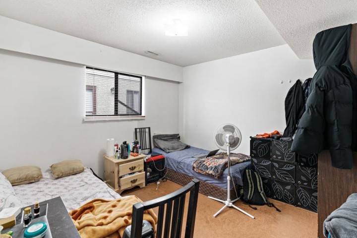 Photo 28 at 328 E 49th Avenue, South Vancouver, Vancouver East