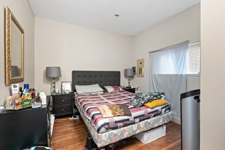 Photo 30 at 328 E 49th Avenue, South Vancouver, Vancouver East