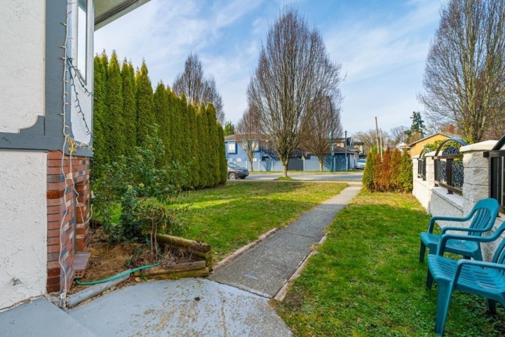 Photo 33 at 328 E 49th Avenue, South Vancouver, Vancouver East