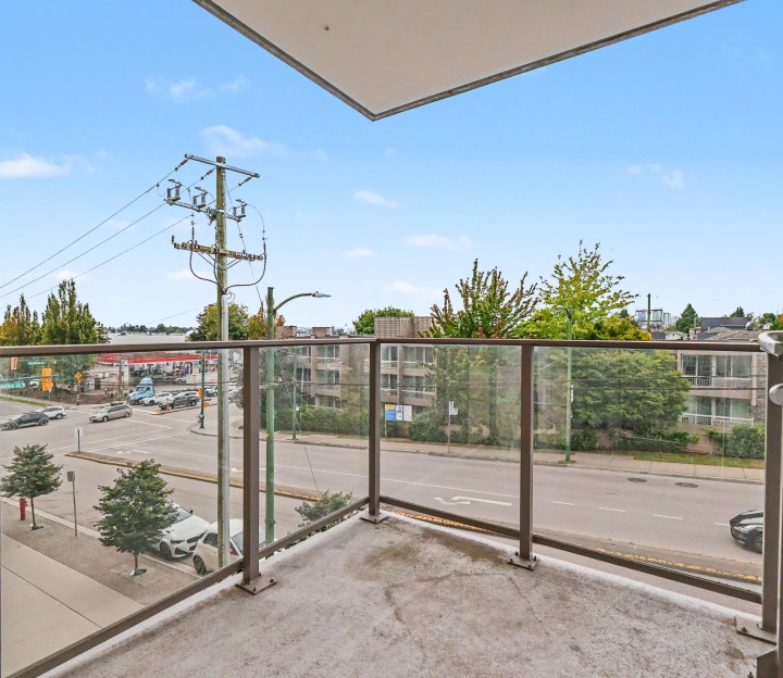 Photo 15 at 210 - 8138 Fraser Street, South Vancouver, Vancouver East